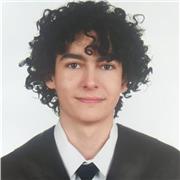 Estudiante de universidad graduado de Bachillerato con matricula de honor, con experiencia enseñando alumnos.